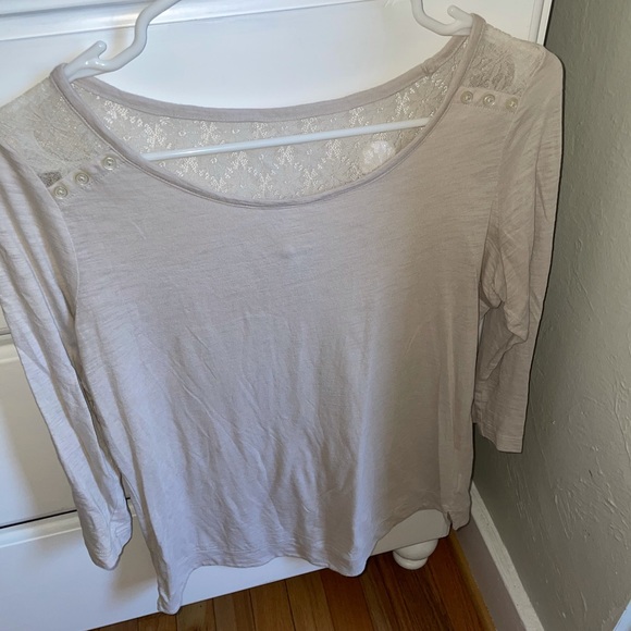 Loose fit quarter length tee - Picture 3 of 4